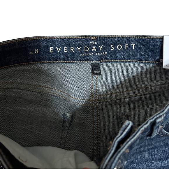 1341 NWT WHBM Skinny Flare Embellished Jeans - Picture 4 of 4